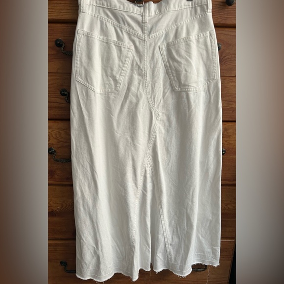 GAP White Denim long skirt women’s size 10 - Picture 4 of 5